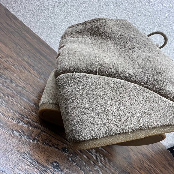 Toms Suede Wedge Lace Up Ankle Booties Women's Size 7 - Picture 10 of 12